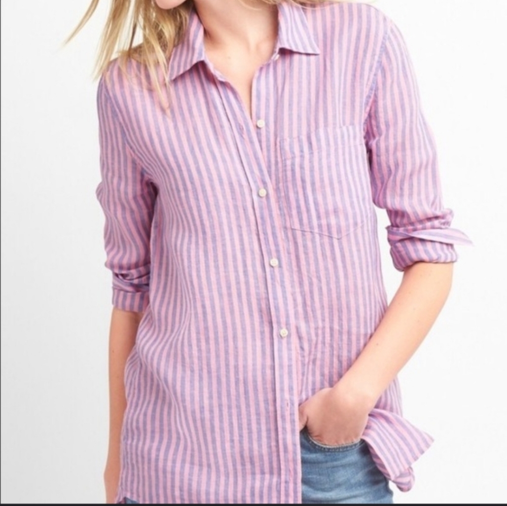 GAP Boyfriend Fit Pink/Blue Button Down Sh…